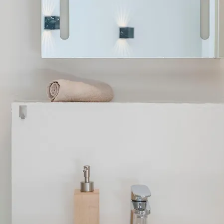 דירה Spacestays Bunker Messe Wi-fi Tv אסן